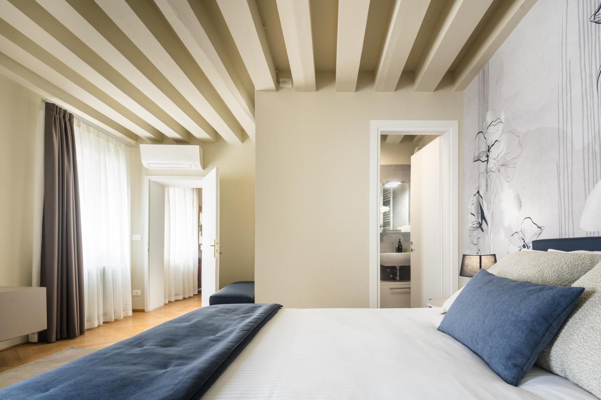 San Giovanni E Paolo Canal View Apartment R&R Venice Exterior photo